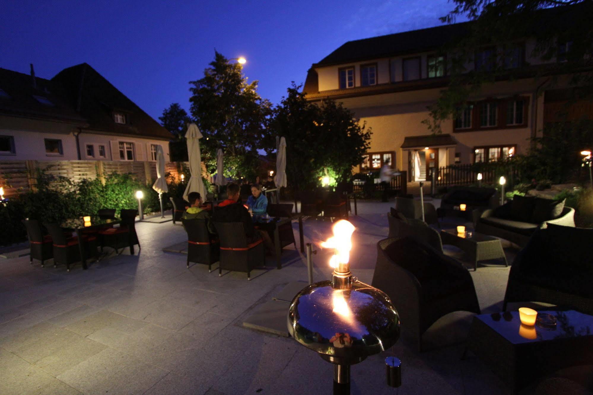 Hotel Baeren Oberbipp ภายนอก รูปภาพ