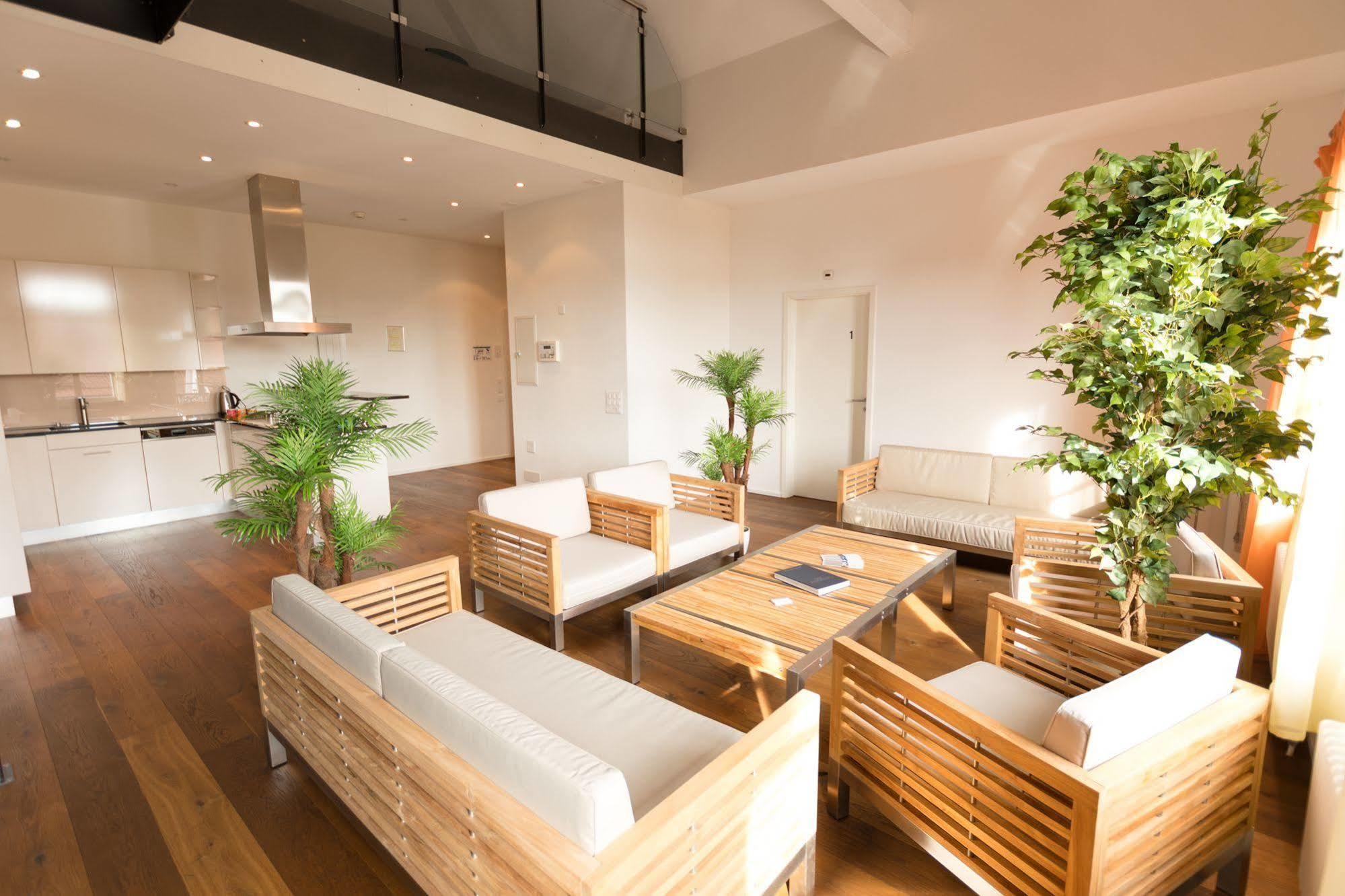 Hotel Baeren Oberbipp ภายนอก รูปภาพ